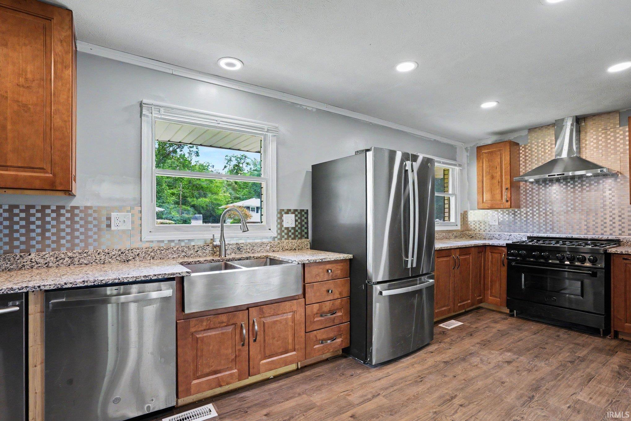 55127 Buckeye Road Osceola IN 46561