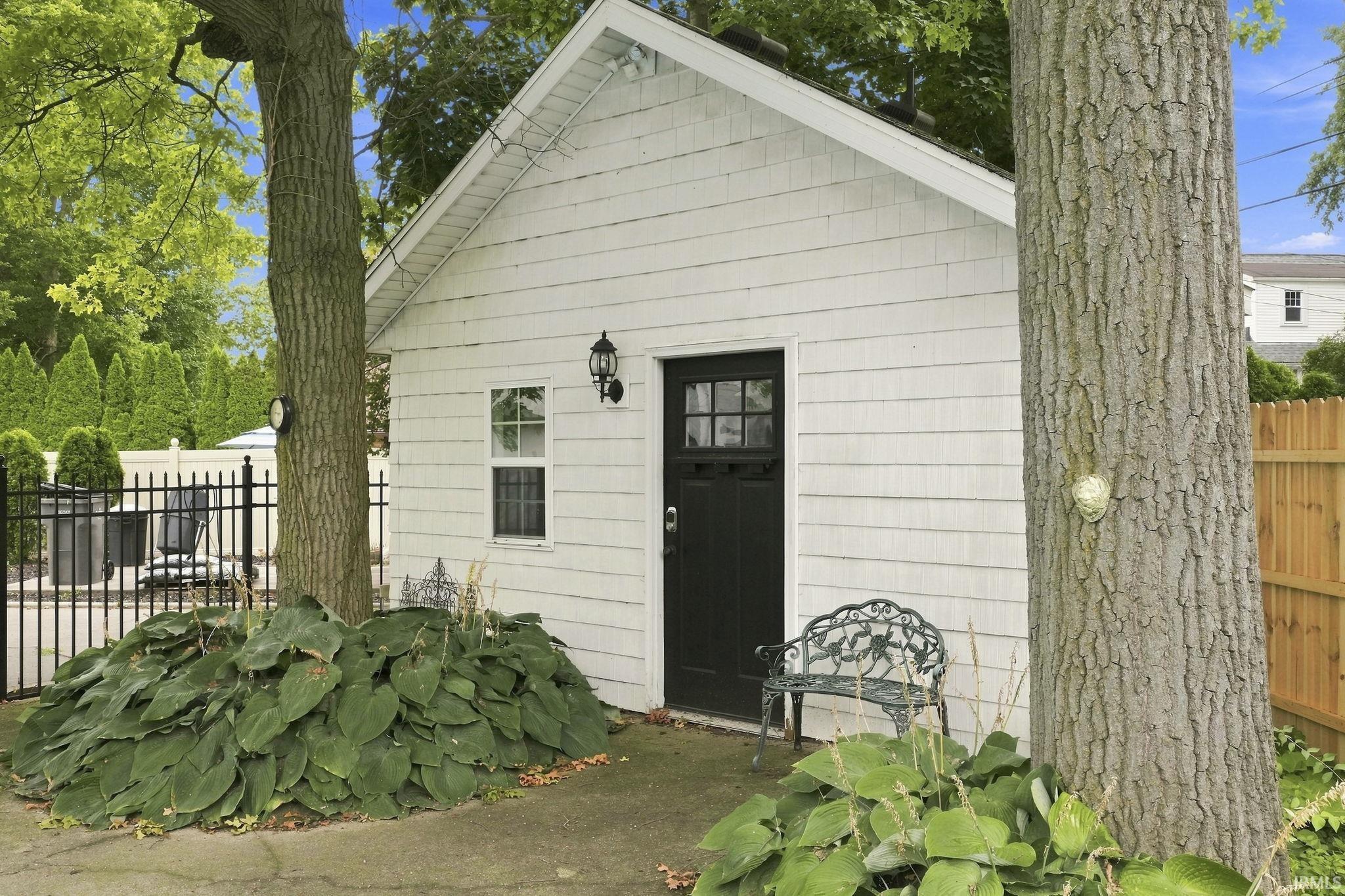116 E Beardsley Avenue Elkhart IN 46514