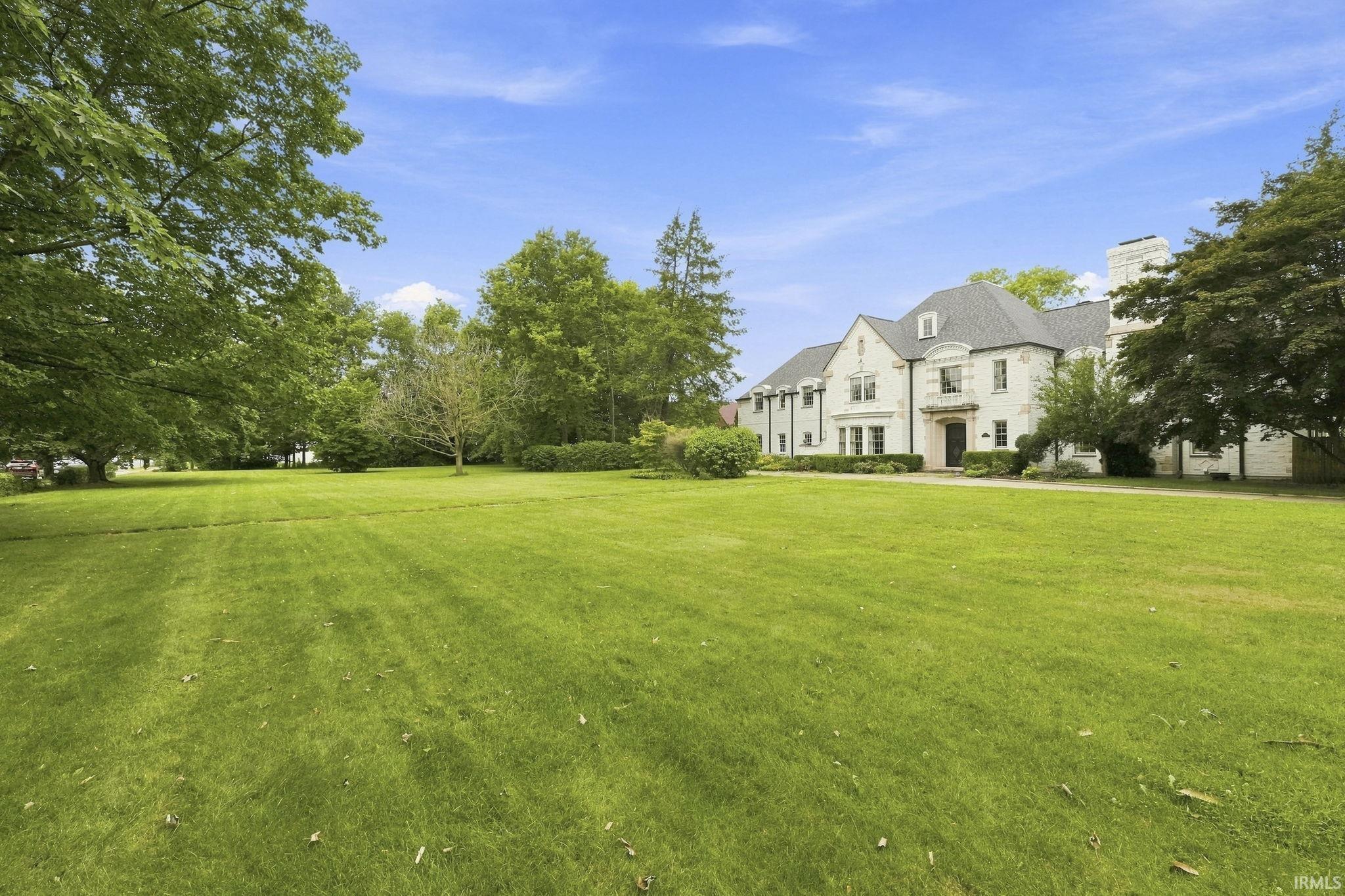 116 E Beardsley Avenue Elkhart IN 46514