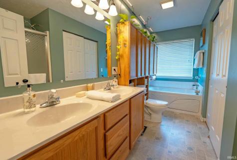 4659 N Shadow Wood Drive Bloomington IN 47404