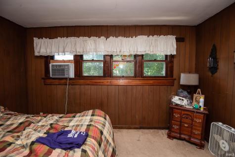 1431 Bayou Street Vincennes IN 47591
