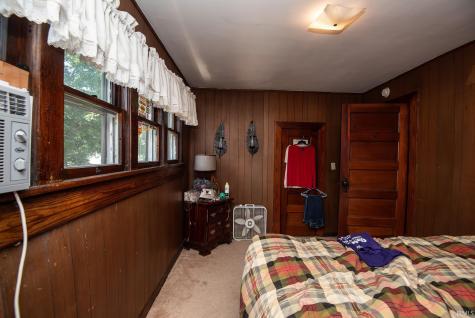 1431 Bayou Street Vincennes IN 47591