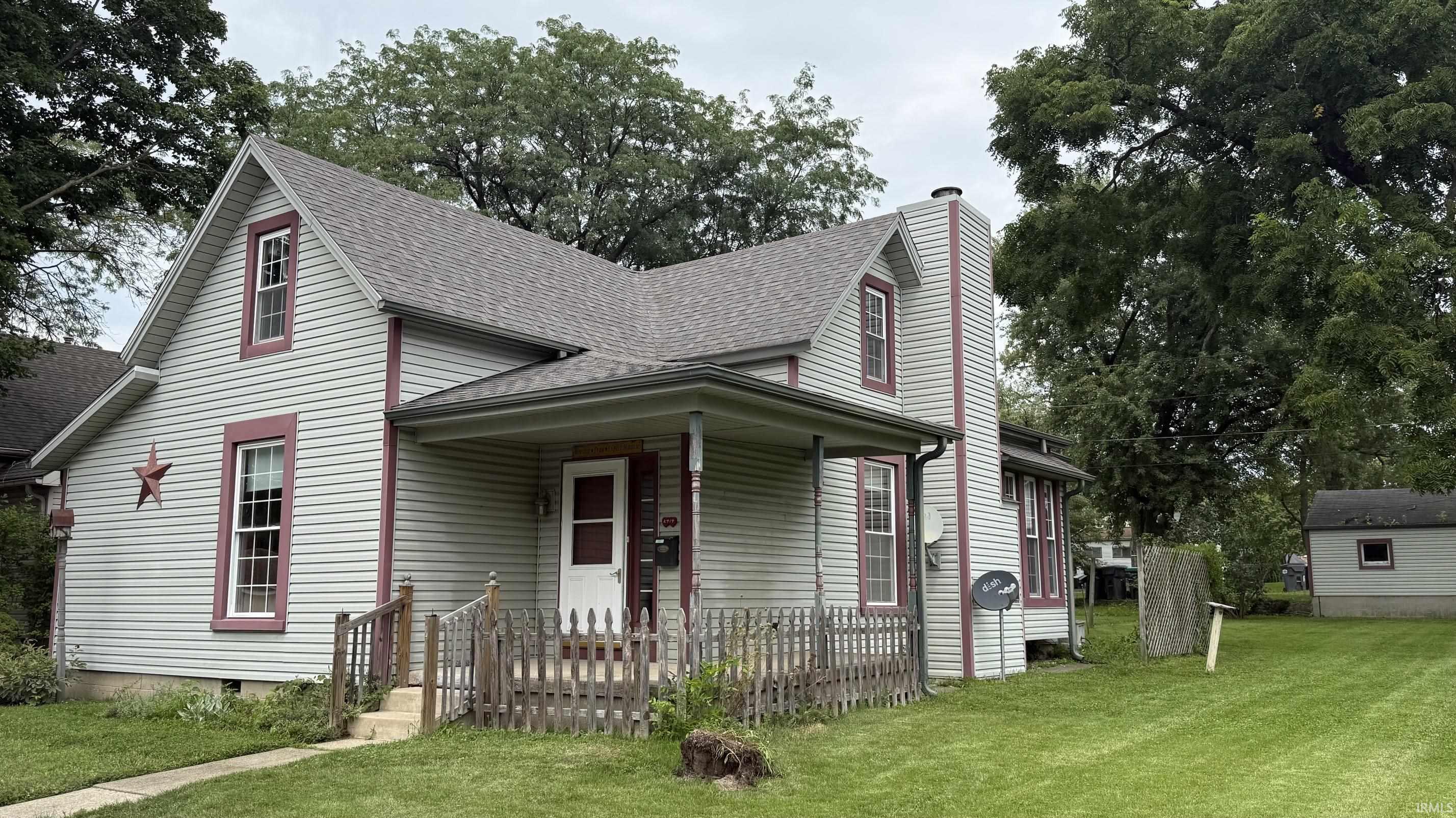 2414 S Vine Street Yorktown IN 47396