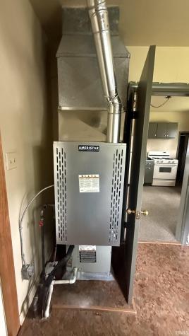 2414 S Vine Street Yorktown IN 47396