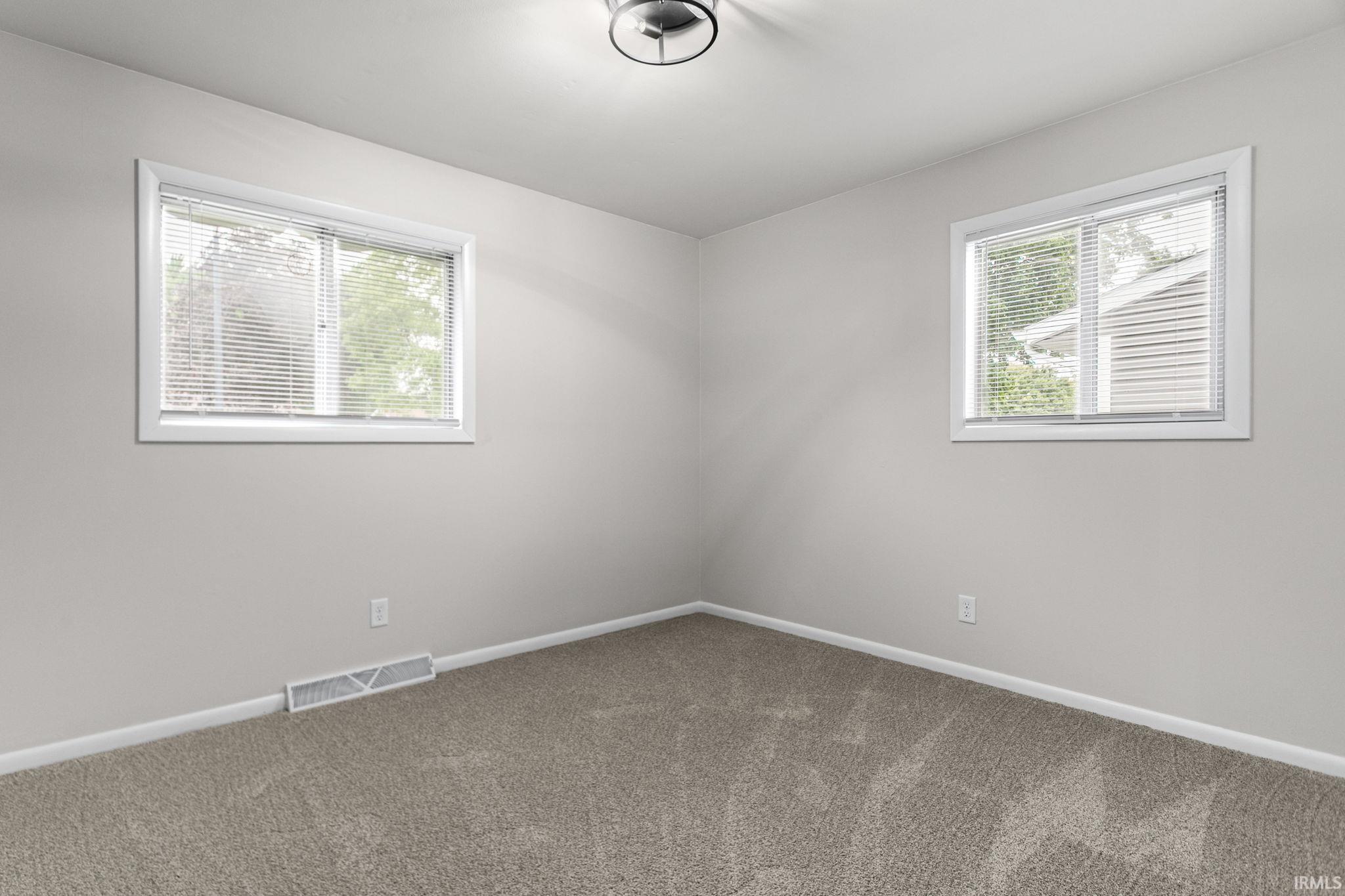 749 E 11th Street Mishawaka IN 46544