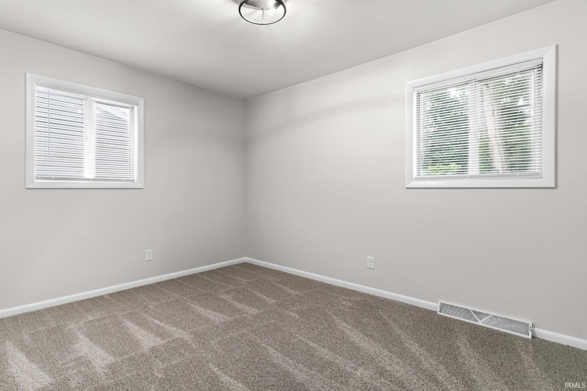 749 E 11th Street Mishawaka IN 46544