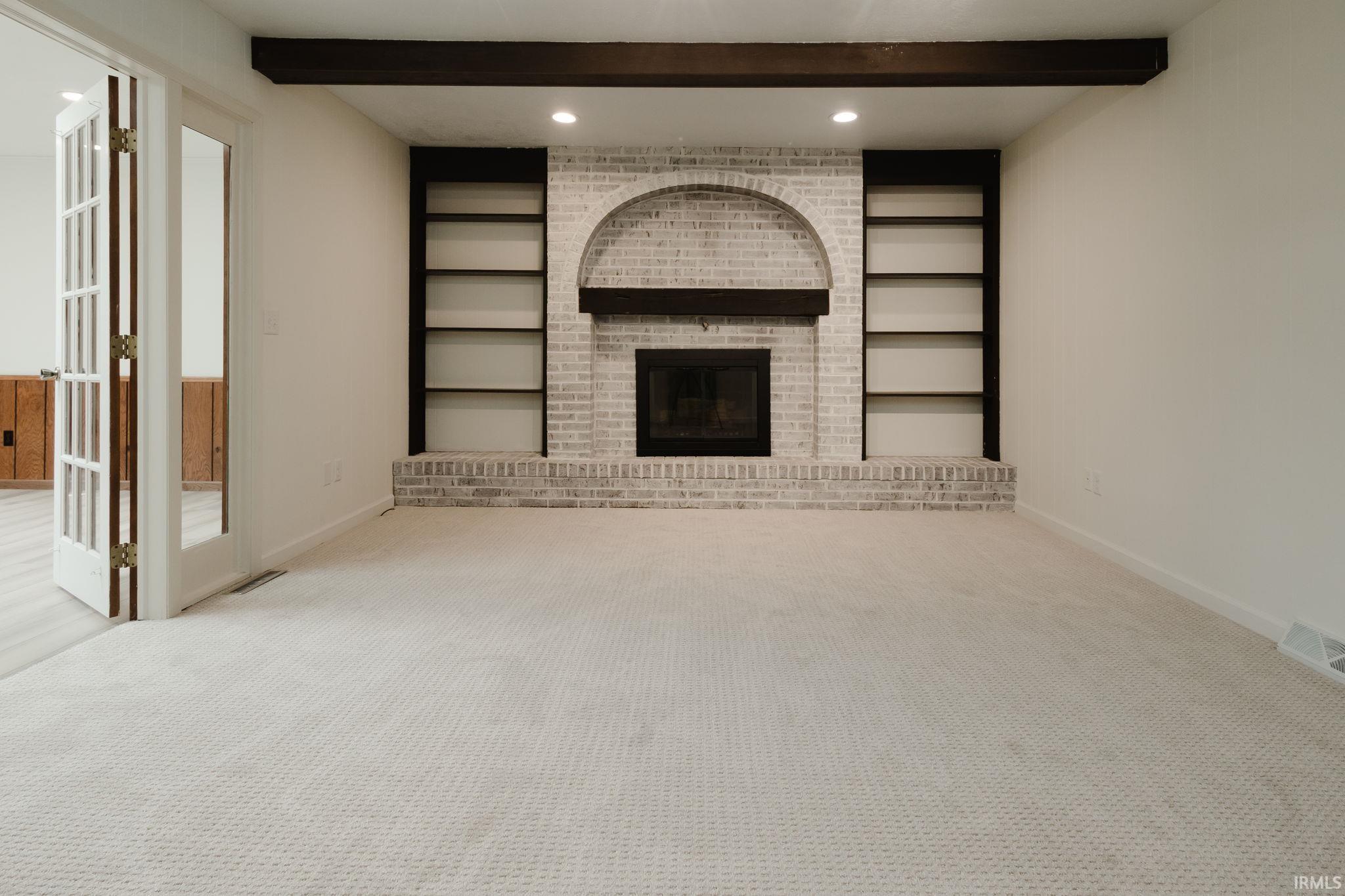 51723 E Gatehouse Drive South Bend IN 46637