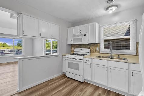3387 E Stahl Road Monon IN 47959