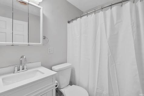 3387 E Stahl Road Monon IN 47959