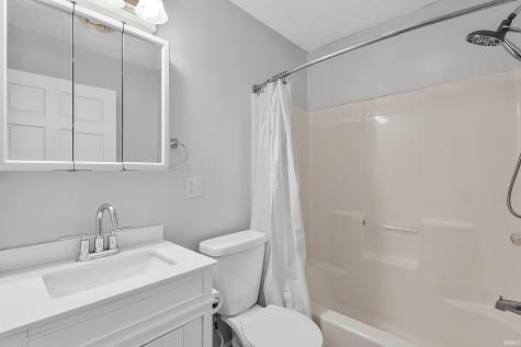 3387 E Stahl Road Monon IN 47959