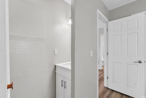 3387 E Stahl Road Monon IN 47959