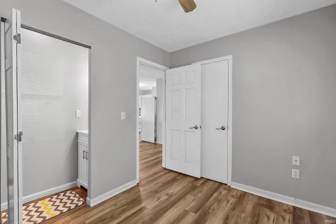 3387 E Stahl Road Monon IN 47959