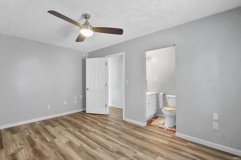 3387 E Stahl Road Monon IN 47959