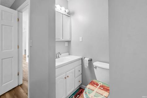 3387 E Stahl Road Monon IN 47959