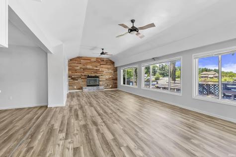 3387 E Stahl Road Monon IN 47959