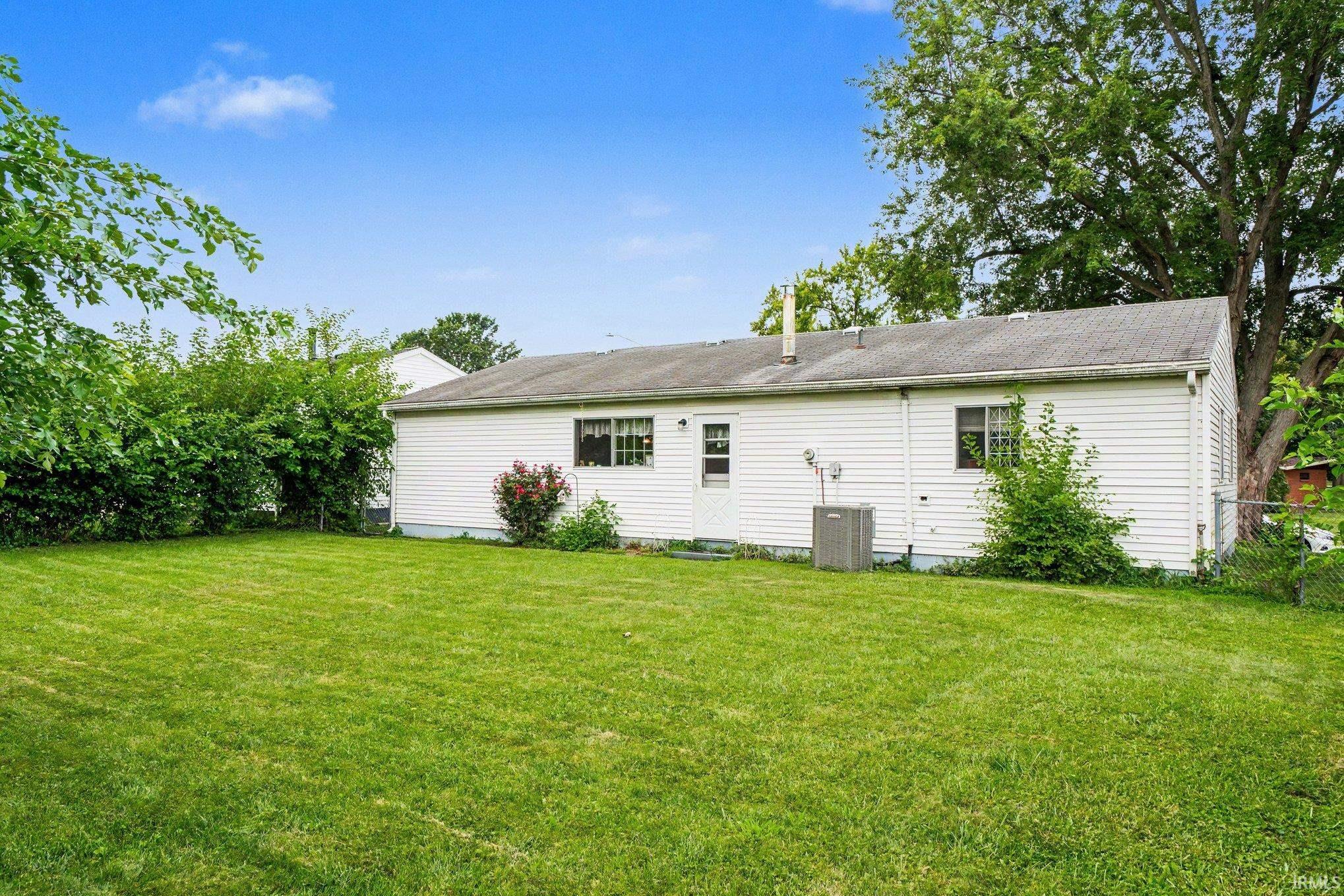 1316 Michigan Avenue Mishawaka IN 46544
