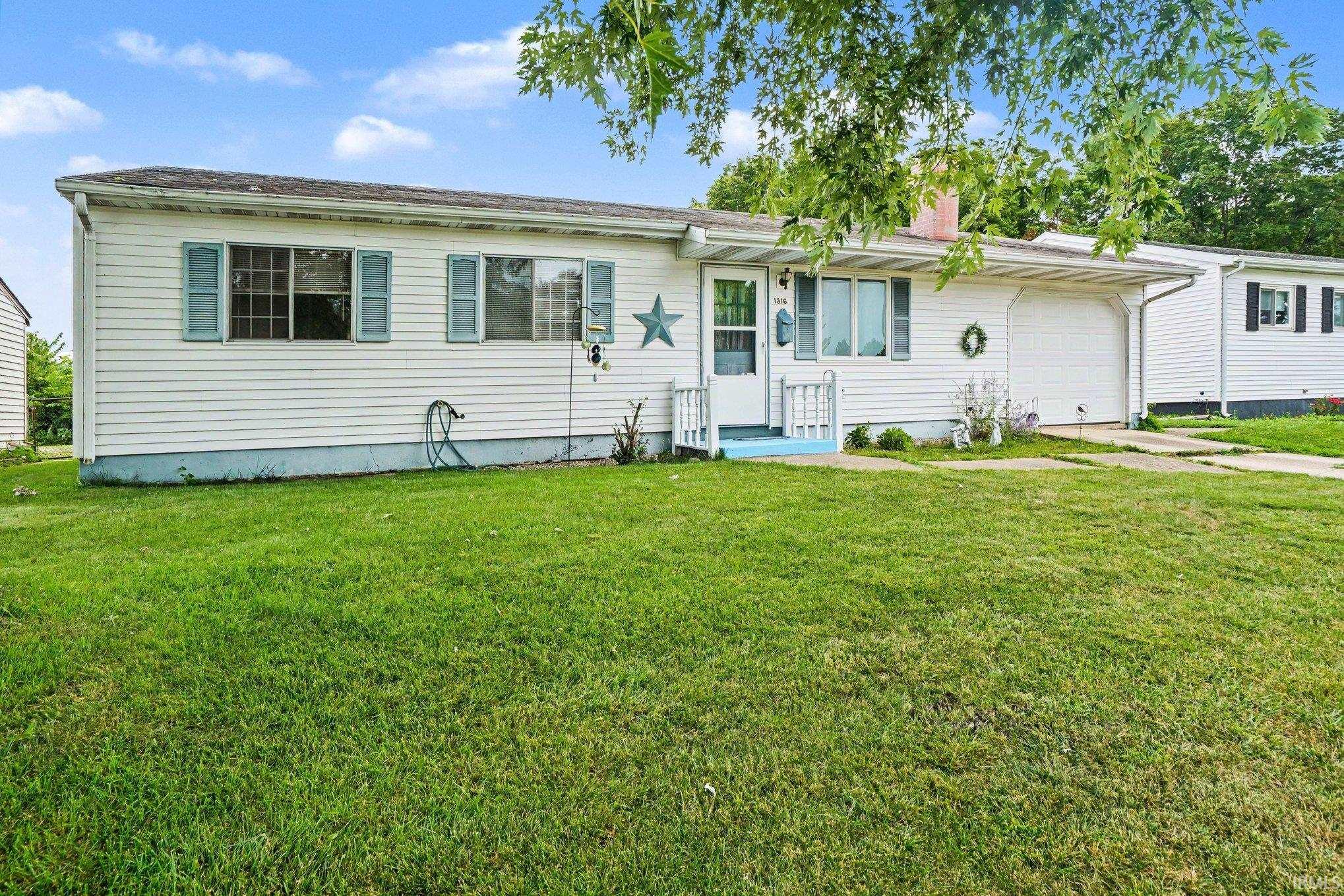 1316 Michigan Avenue Mishawaka IN 46544