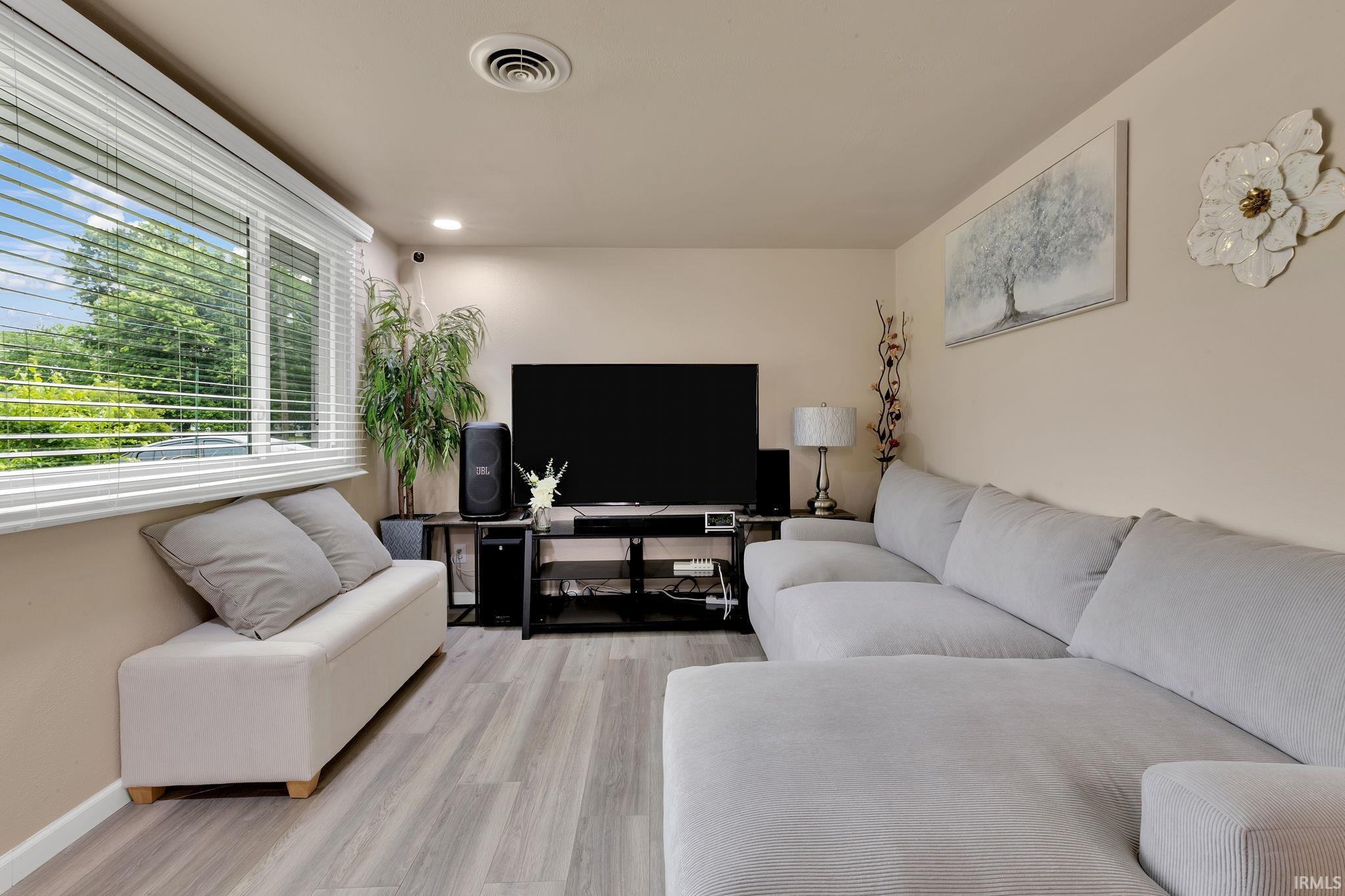 54122 Northwood Drive Elkhart IN 46514