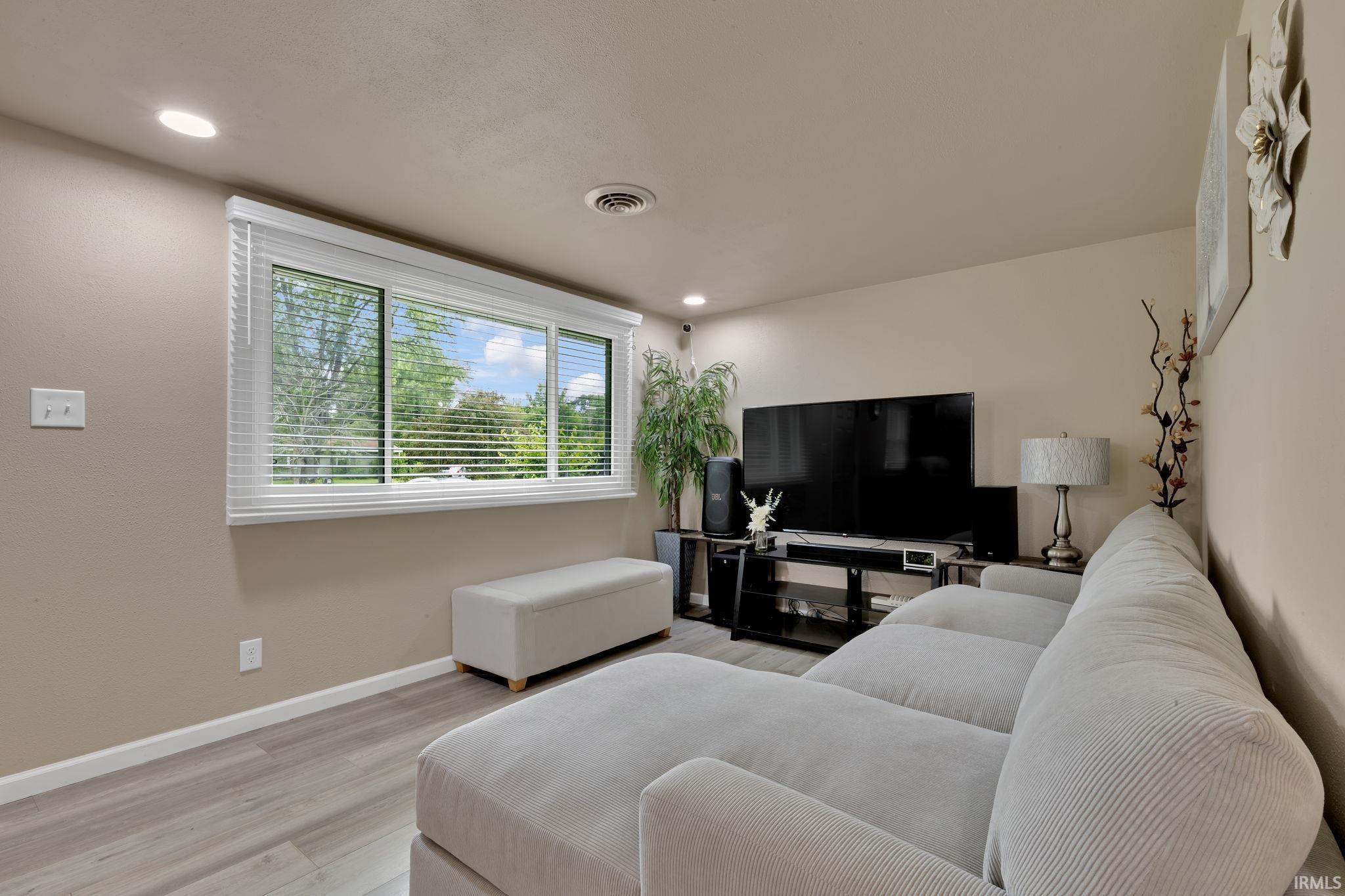 54122 Northwood Drive Elkhart IN 46514
