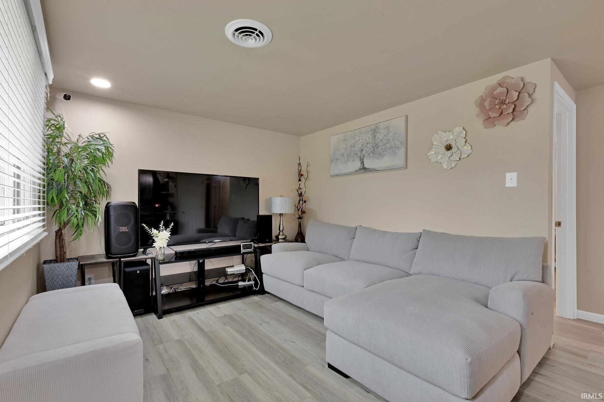 54122 Northwood Drive Elkhart IN 46514