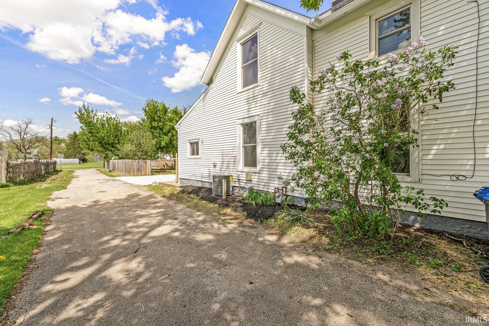 616 Mcdonald Street Elkhart IN 46516