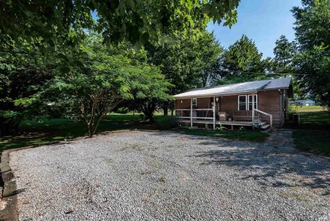 10649 E State Road 54 Bloomfield IN 47424