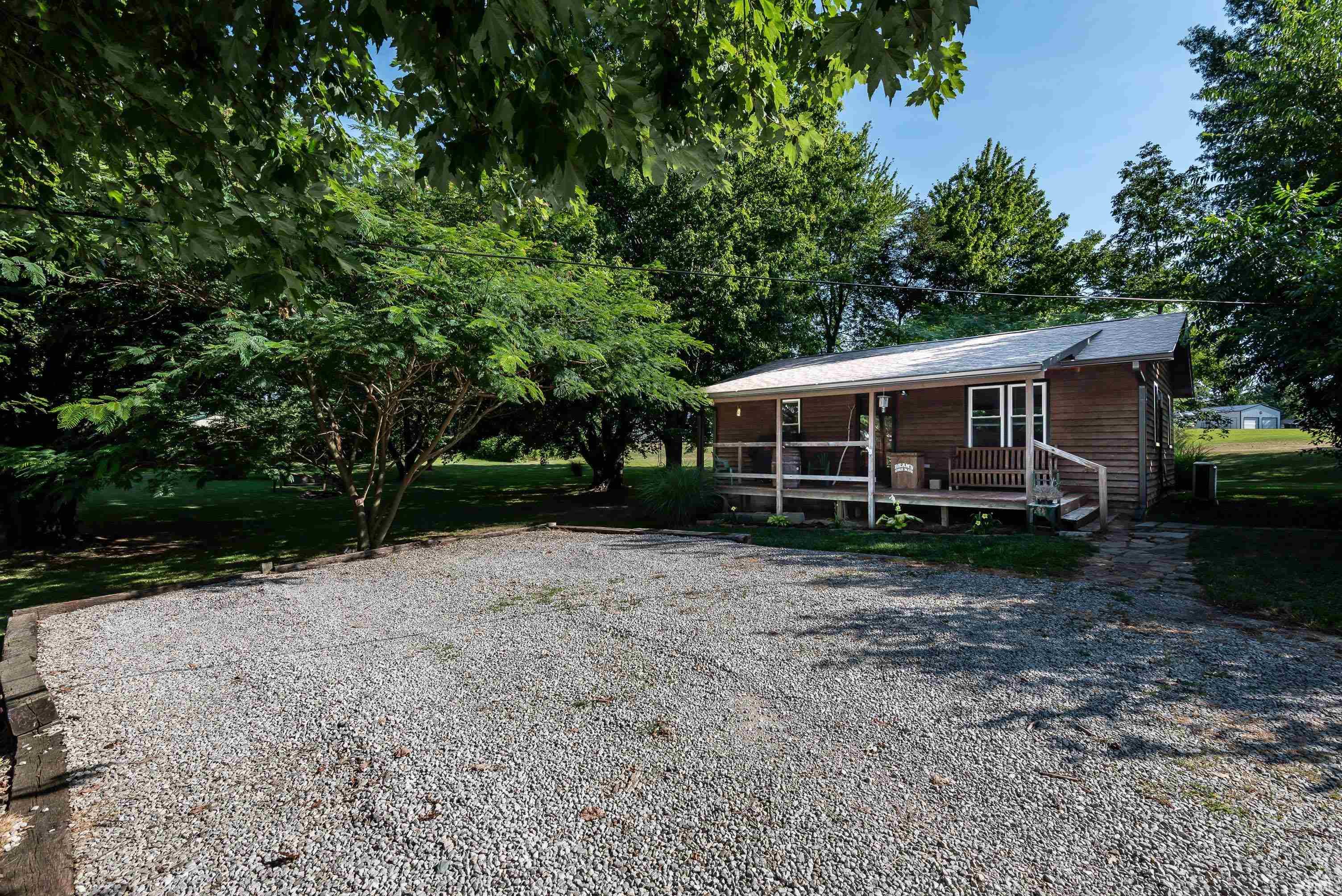 10649 E State Road 54 Bloomfield IN 47424