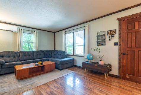 10649 E State Road 54 Bloomfield IN 47424