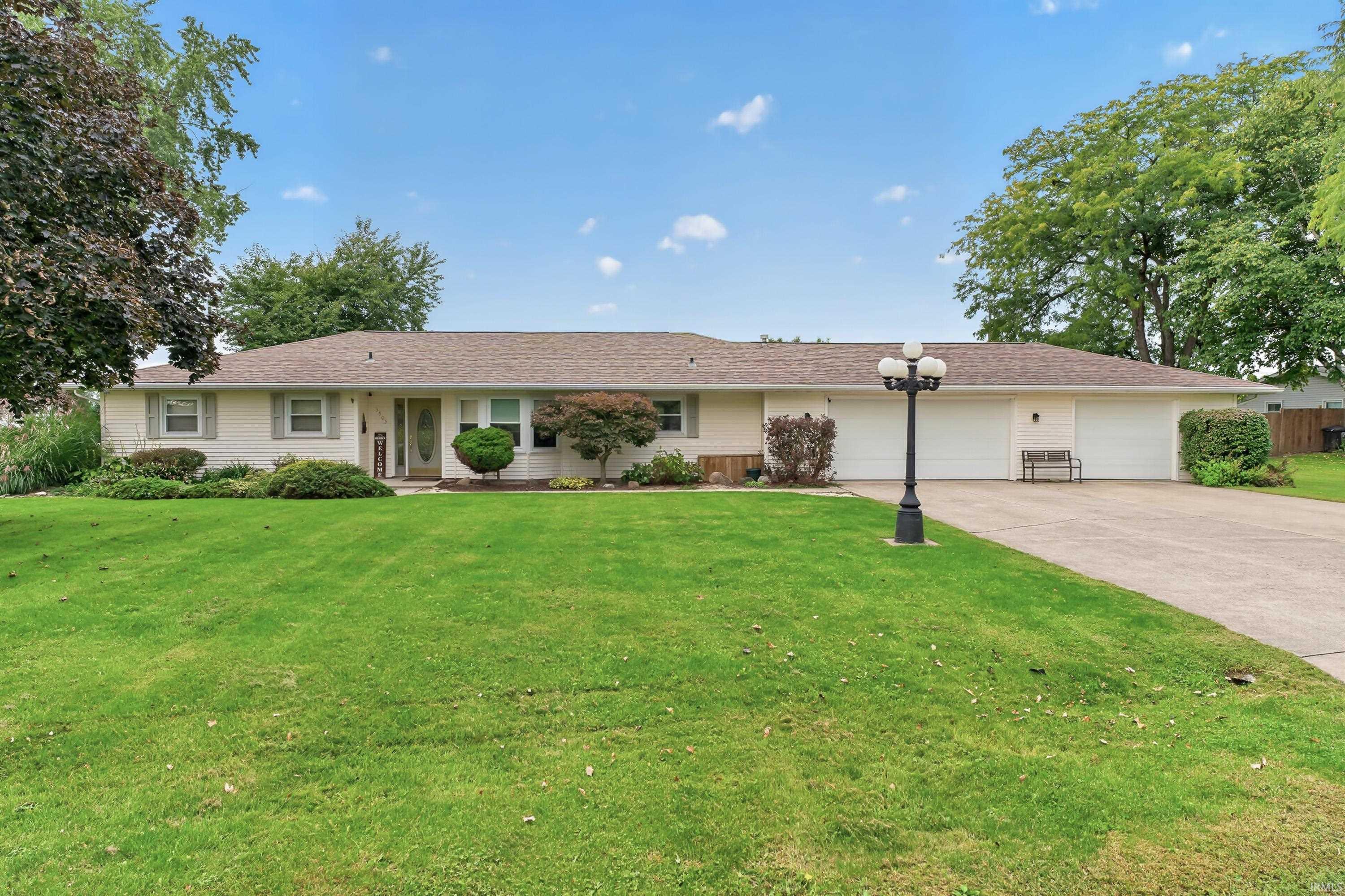 3505 Cardinal Lane Fort Wayne IN 46815