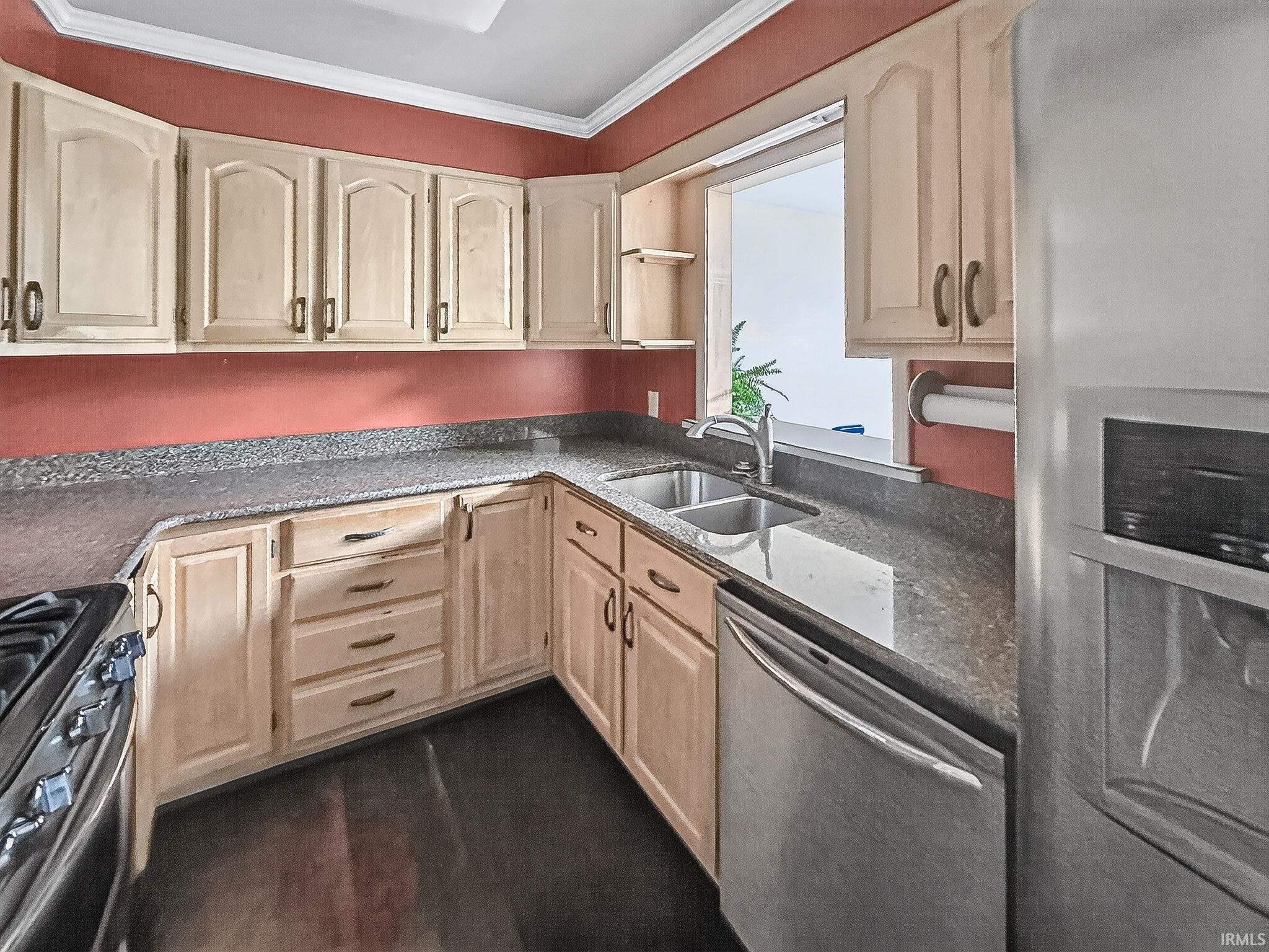 10140 Glen Lee Trail Granger IN 46530