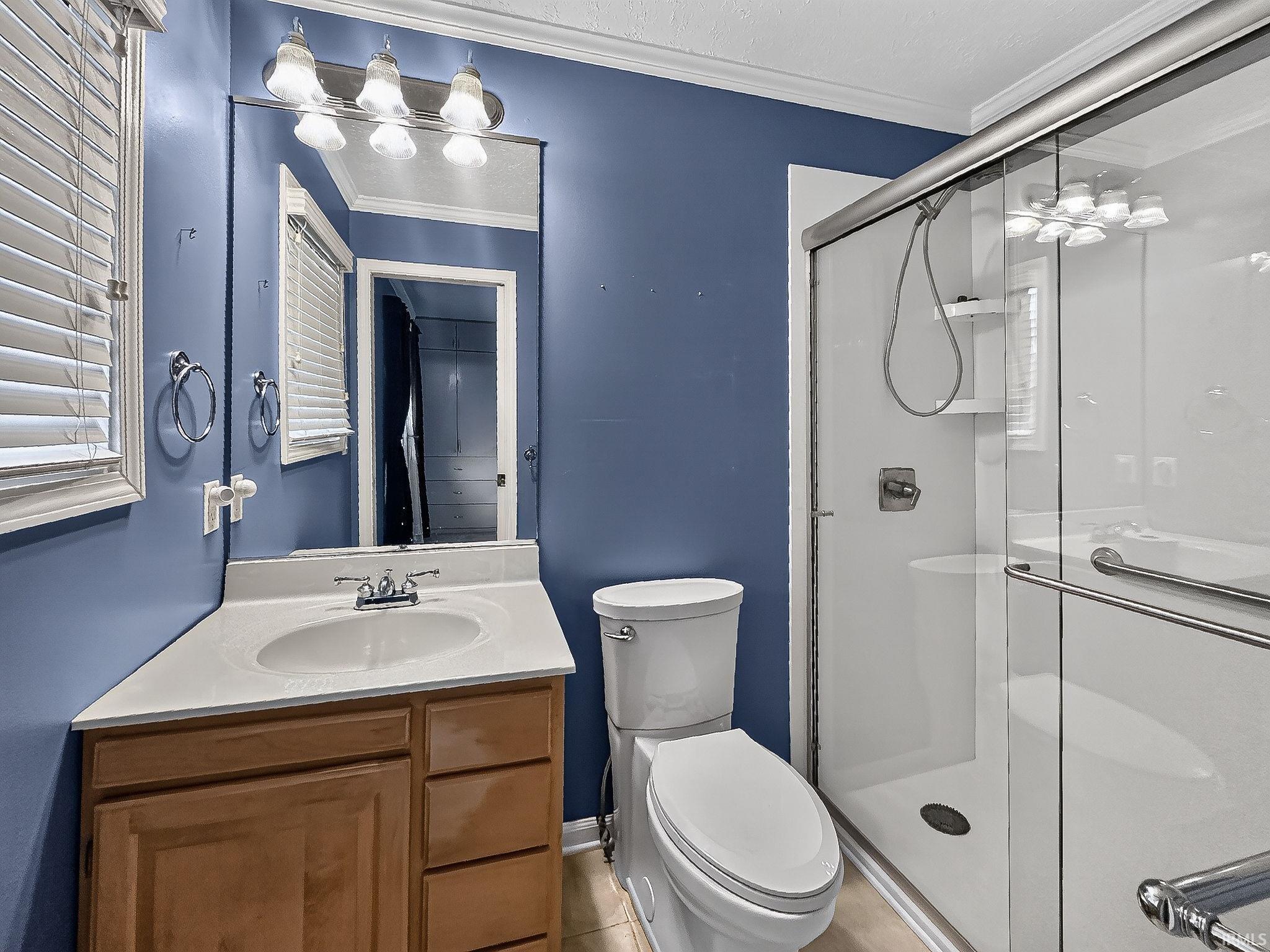 10140 Glen Lee Trail Granger IN 46530