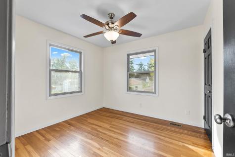 2616 Otsego Drive Fort Wayne IN 46825