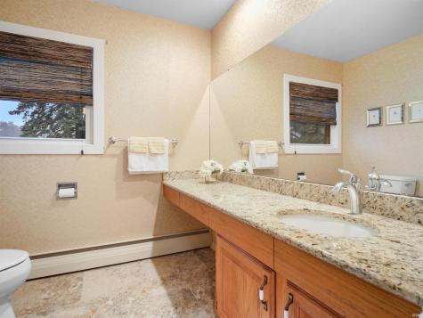 1158 E Northshore Drive Syracuse IN 46567