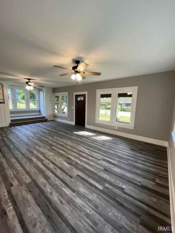 207 Walnut Street Mount Summit IN 47361