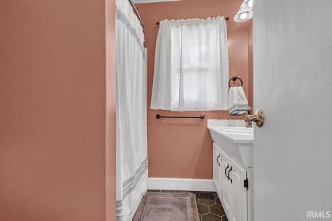 109 W Ritter Street Ellettsville IN 47429