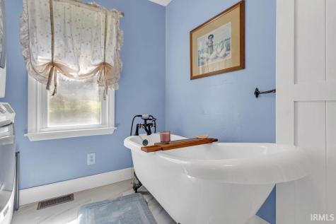 109 W Ritter Street Ellettsville IN 47429
