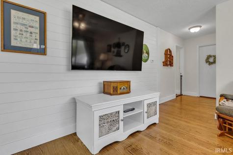 109 W Ritter Street Ellettsville IN 47429