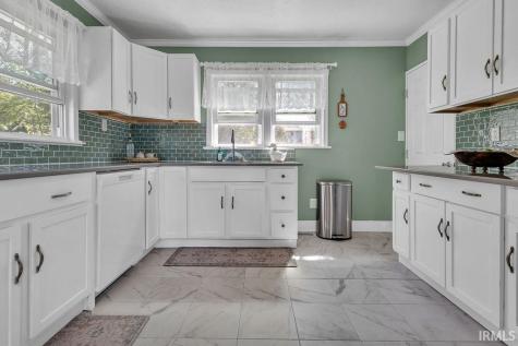 109 W Ritter Street Ellettsville IN 47429