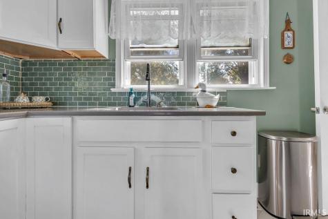 109 W Ritter Street Ellettsville IN 47429