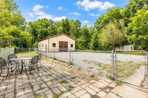 3208 N Saint Joseph Avenue Evansville IN 47712