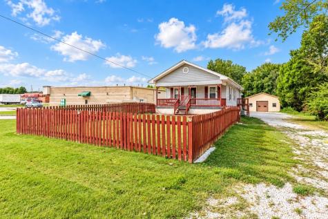 3208 N Saint Joseph Avenue Evansville IN 47712