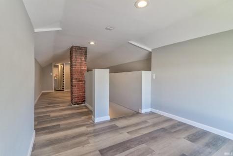 809 E Columbia Street Evansville IN 47711