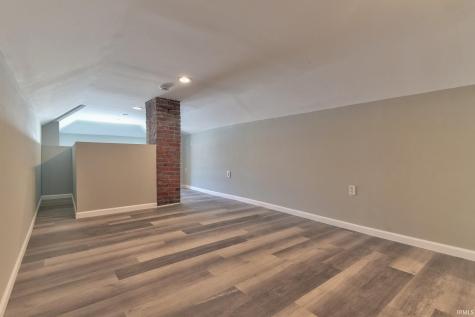 809 E Columbia Street Evansville IN 47711