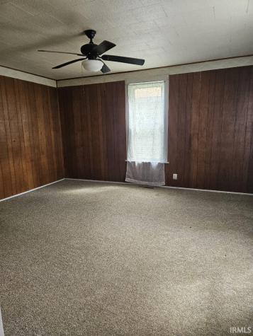 319 W Vine Street Mitchell IN 47446