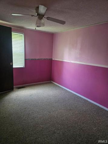 319 W Vine Street Mitchell IN 47446