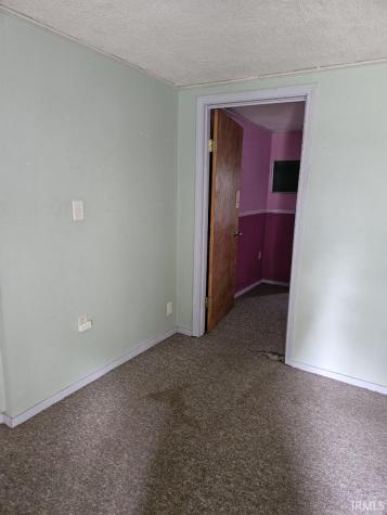 319 W Vine Street Mitchell IN 47446