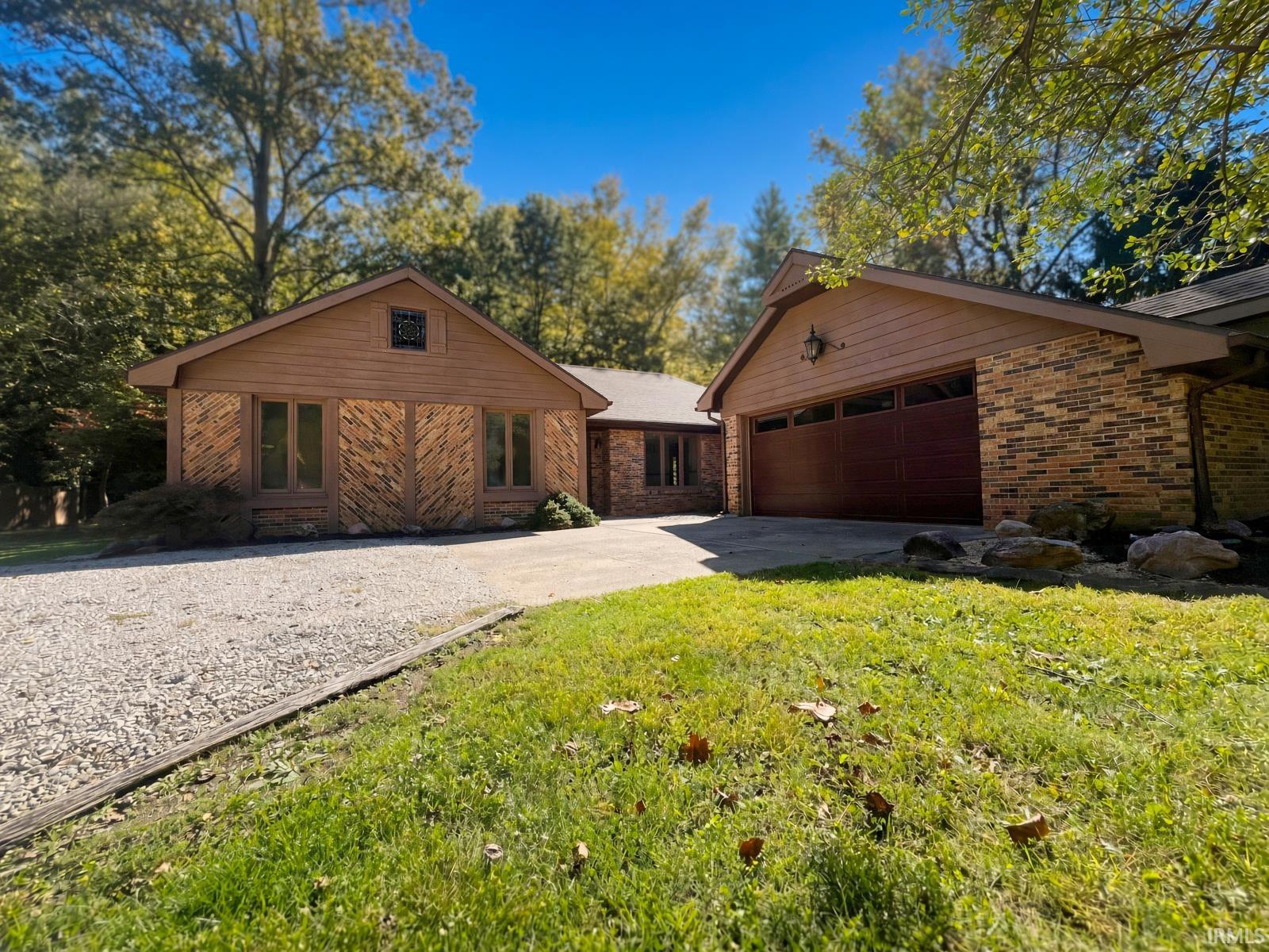 5834 Bayer Drive Evansville IN 47712