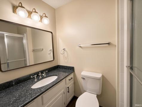5834 Bayer Drive Evansville IN 47712