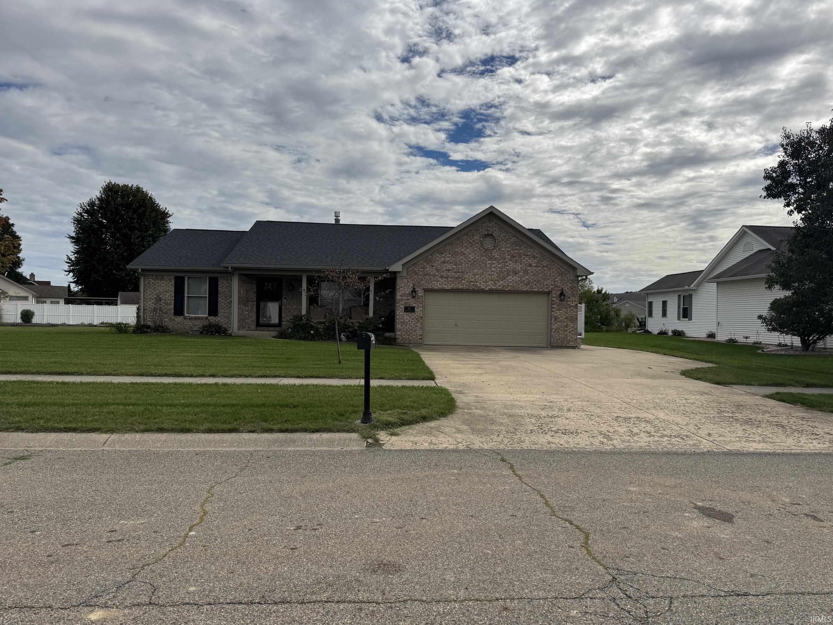 917 Arthur Street Rochester IN 46975