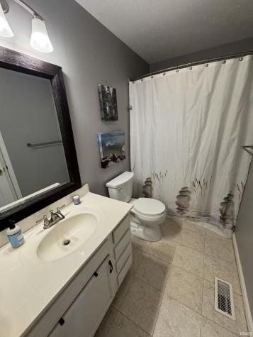 917 Arthur Street Rochester IN 46975